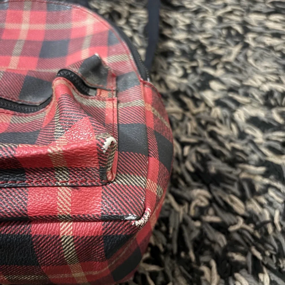 Coach mini court